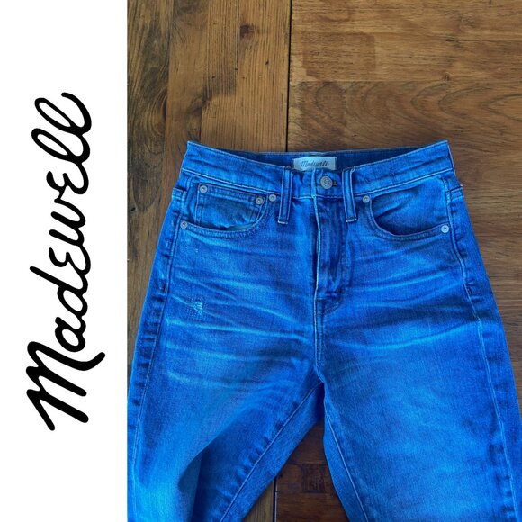 Like New The High-Rise Slim Boyjean Raw Hem Straight Leg Everyday Denim, Sz 24 - Picture 3 of 5